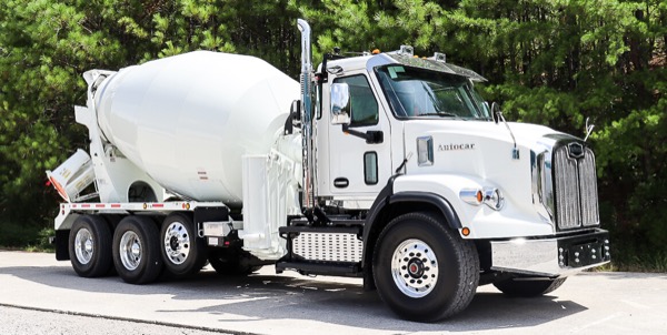 Autocar DC-64M Concrete Mixer Truck