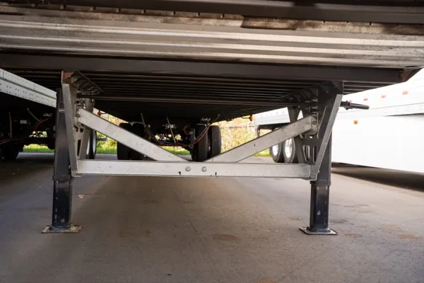 Vanguard Refrigerated Trailer Undercarriage Cross Members and Bracing