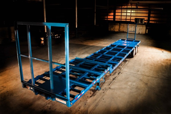 Wade Live Haul Poultry Trailer