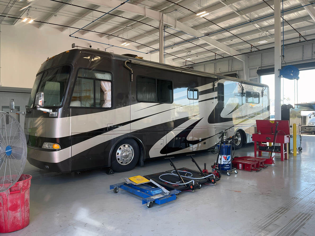 RV maintenance along Interstate 4.